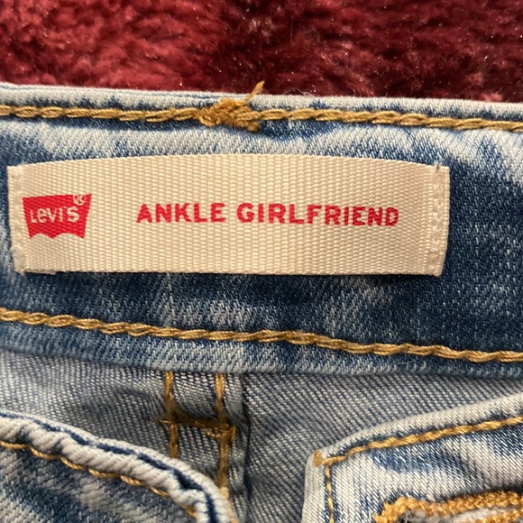 Levi Girls Ankle Girlfriend Jeans Size 16 regular - Picture 2 of 4